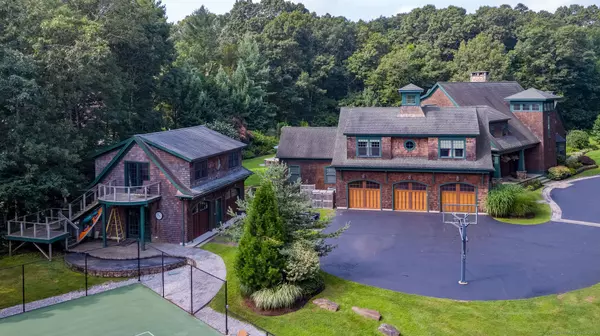 Guilford, CT 06437,75 Half Mile Road