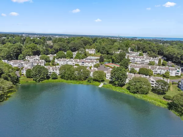 125 Rowayton Woods Drive #125, Norwalk, CT 06854