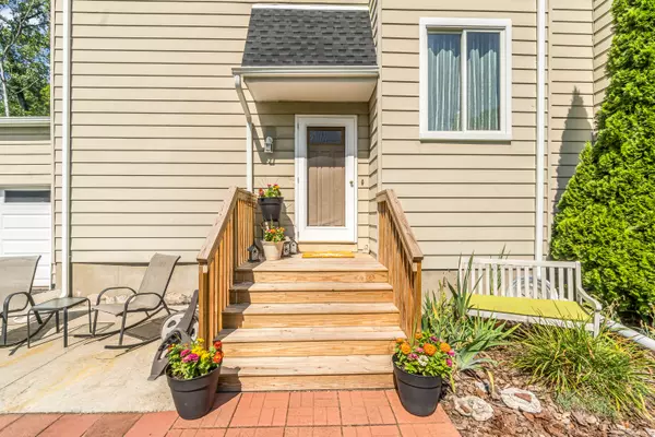 Windsor, CT 06095,29 Ravine Road