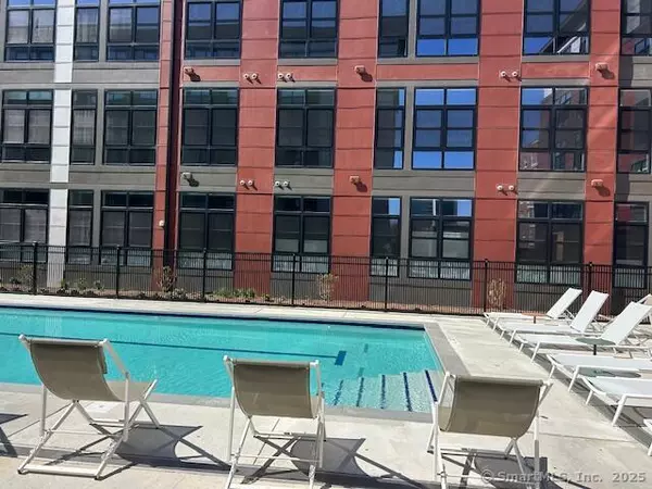Stamford, CT 06901,735 Summer Street #417