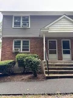81 East Pattagansett Road #APT 60, East Lyme, CT 06357