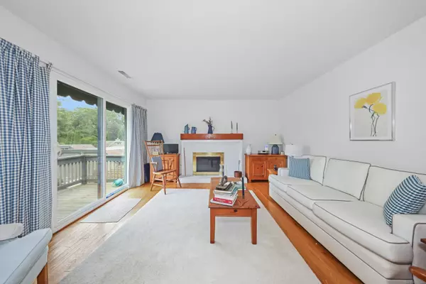 Southbury, CT 06488,241 Heritage Village #E