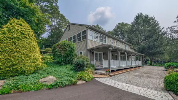 1748 Kettletown Road, Southbury, CT 06488
