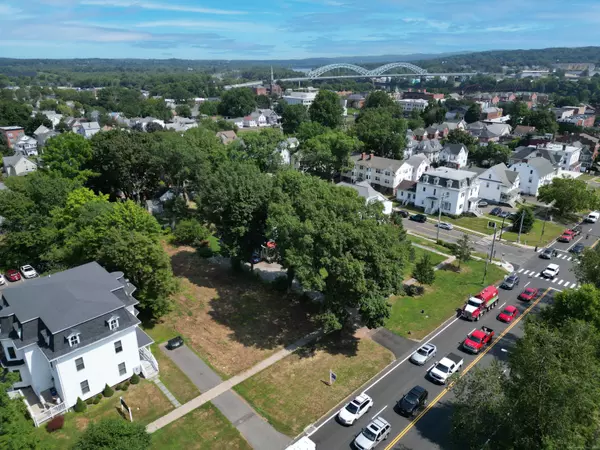 Middletown, CT 06457,180 Washington Street