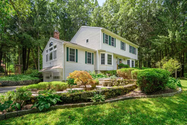 10 Kristy Drive, Bethel, CT 06801