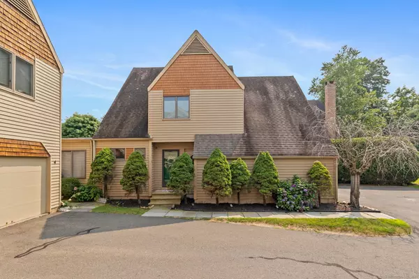 6 Cottonwood Court #6, Granby, CT 06035