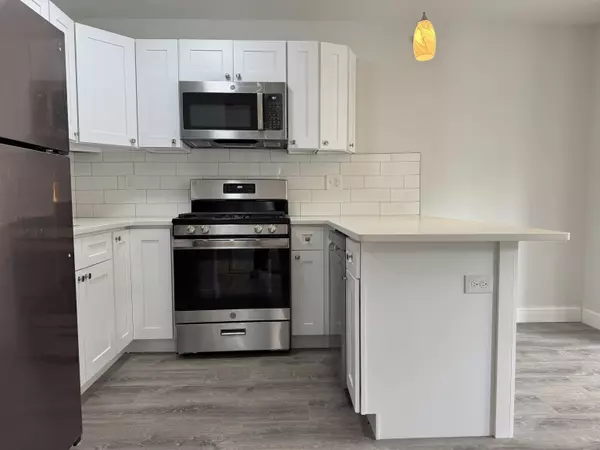 New Haven, CT 06515,1085 Whalley Avenue #4