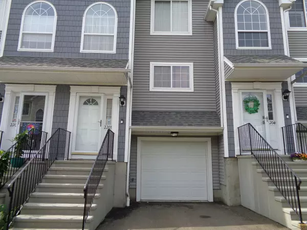 560 Silver Sands Road #2203, East Haven, CT 06512