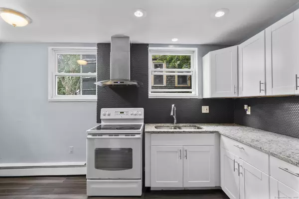 Waterbury, CT 06710,22 Wyman Street #1