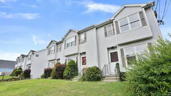 6 Hakim Street #2-6, Danbury, CT 06810