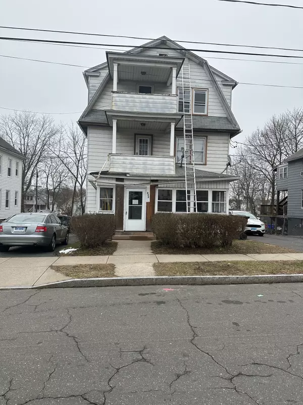 654 High Street, Middletown, CT 06457
