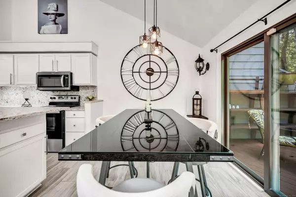 Torrington, CT 06790,213 Ledge Drive #213