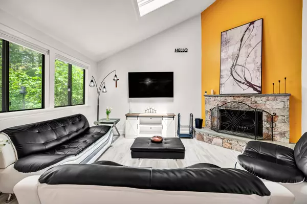 Torrington, CT 06790,213 Ledge Drive #213