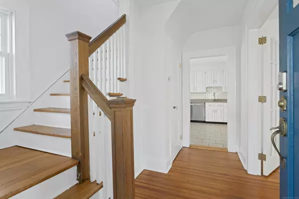 Fairfield, CT 06824,361 Riverside Drive