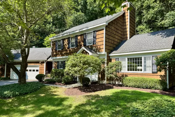 132 South Kent Road, Kent, CT 06785