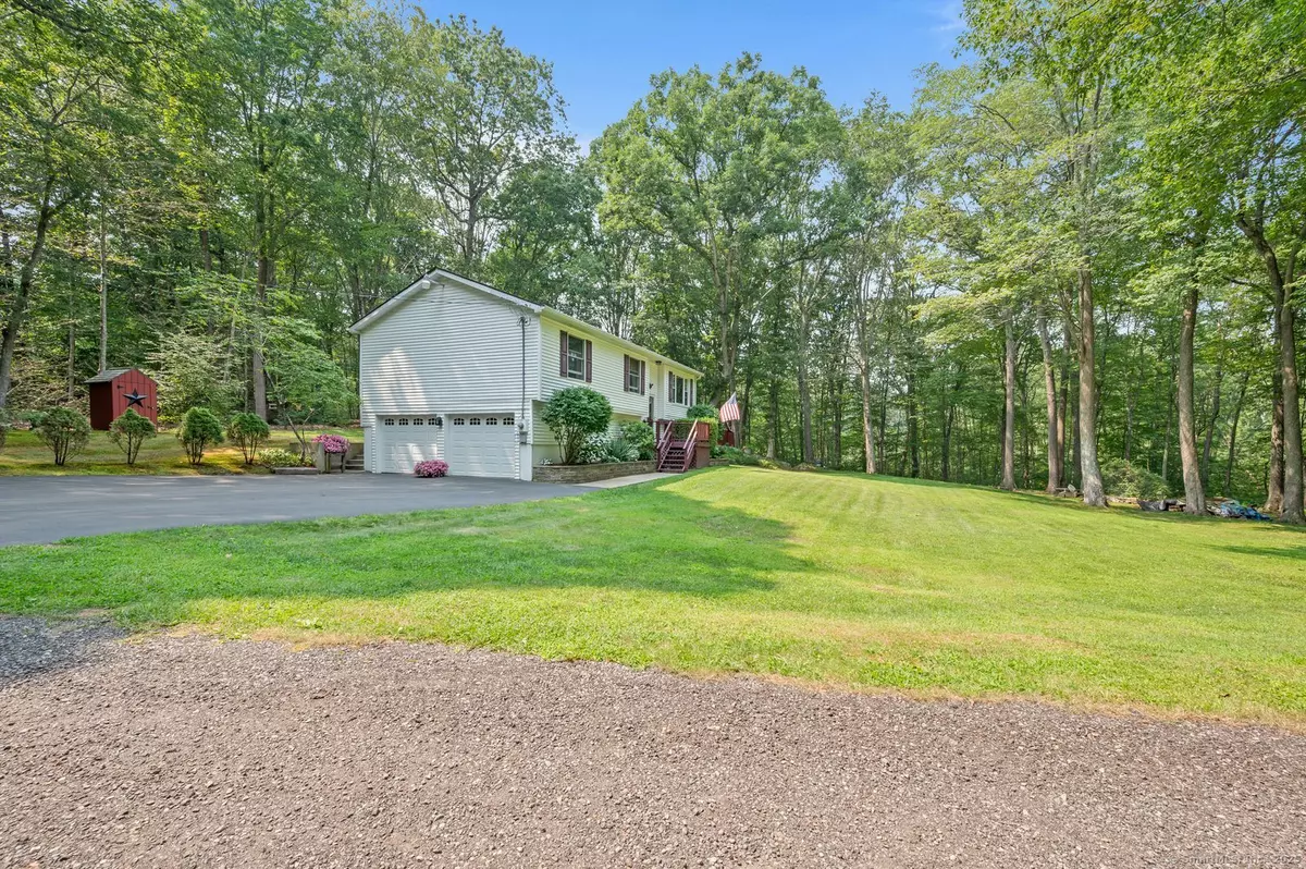 Salem, CT 06420,209 Old Colchester Road