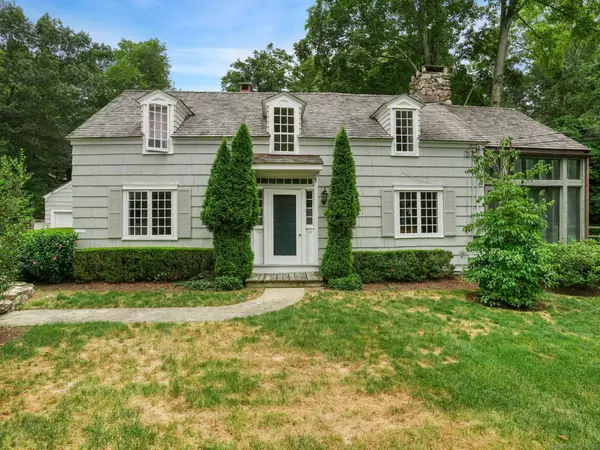 2 Old Kings Highway, Norwalk, CT 06850