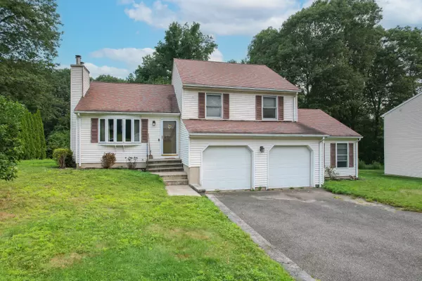 33 Mallory Road, Watertown, CT 06795