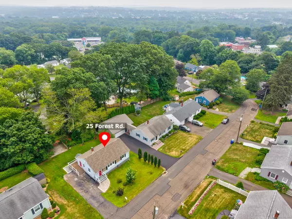 Wallingford, CT 06492,25 Forest Road