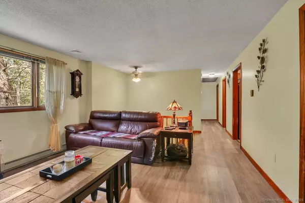 Ledyard, CT 06335,74 Whalehead Road