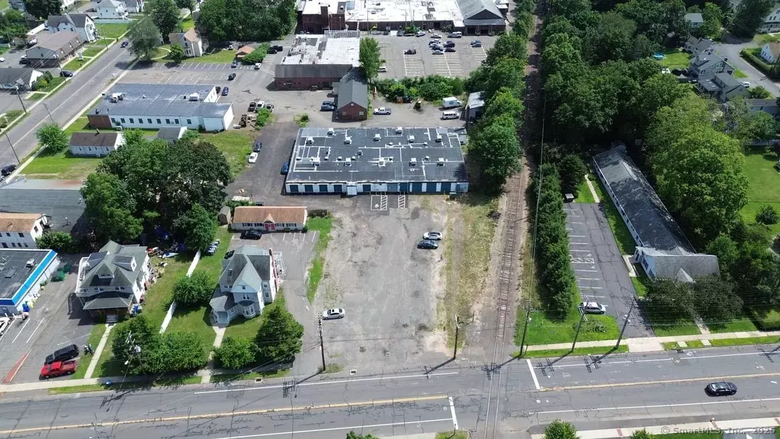 Plainville, CT 06062,76 Broad Street
