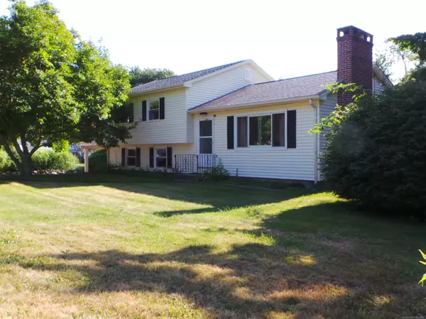 681 Groton Long Point Road, Groton, CT 06340