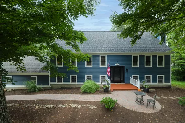 Andover, CT 06232,7 Windrush Lane