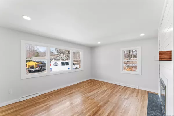 Wolcott, CT 06716,112 Long Swamp Road