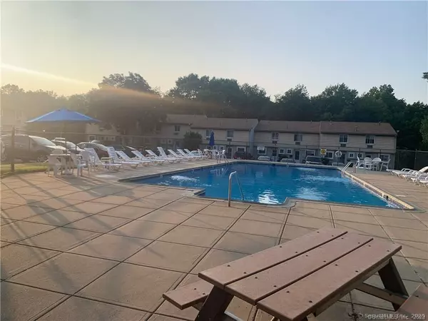 20 Carillon Drive #APT A, Rocky Hill, CT 06067