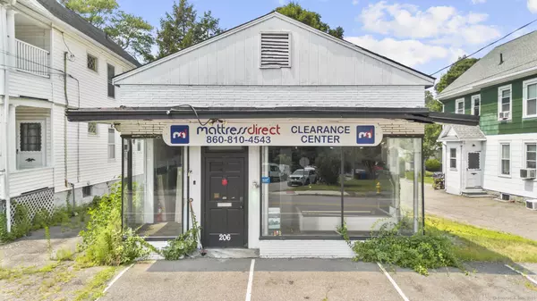 Torrington, CT 06790,206 New Litchfield Street
