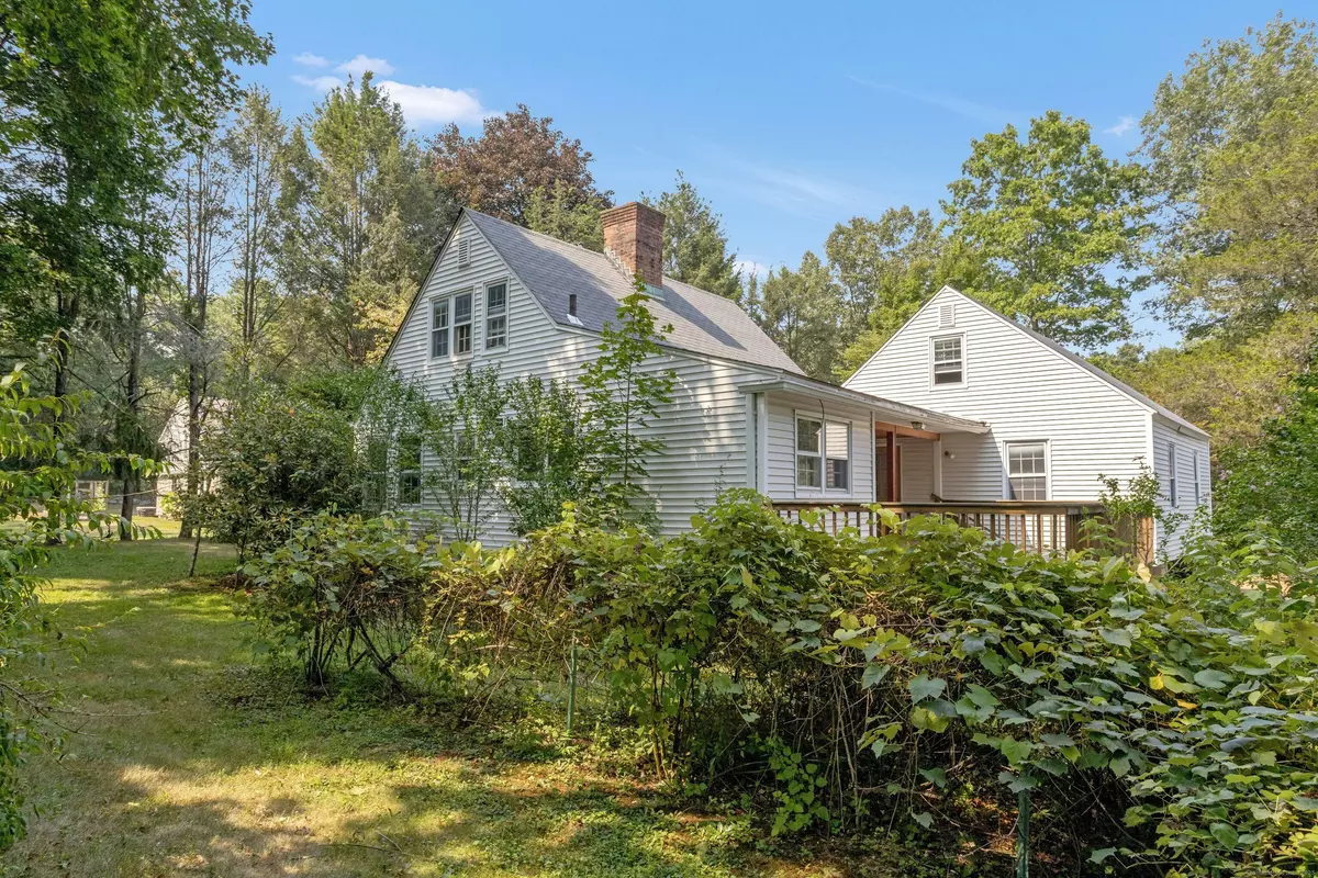 Westport, CT 06880,4 Pin Oak Court