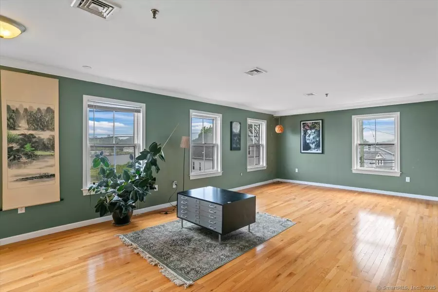 677 Quinnipiac Avenue #9, New Haven, CT 06513