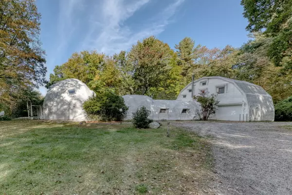 11 Day Road, Cornwall, CT 06754