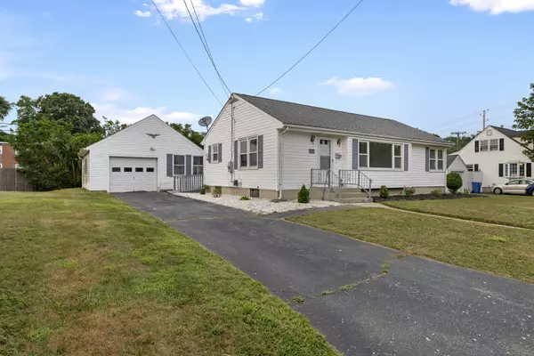 Groton, CT 06340,12 Burgess Place