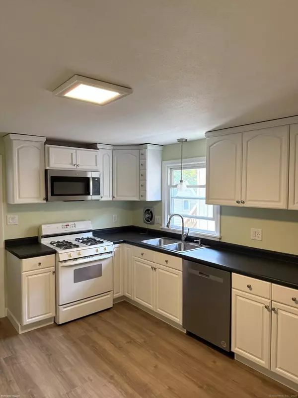 Hartford, CT 06114,18 McLean Street