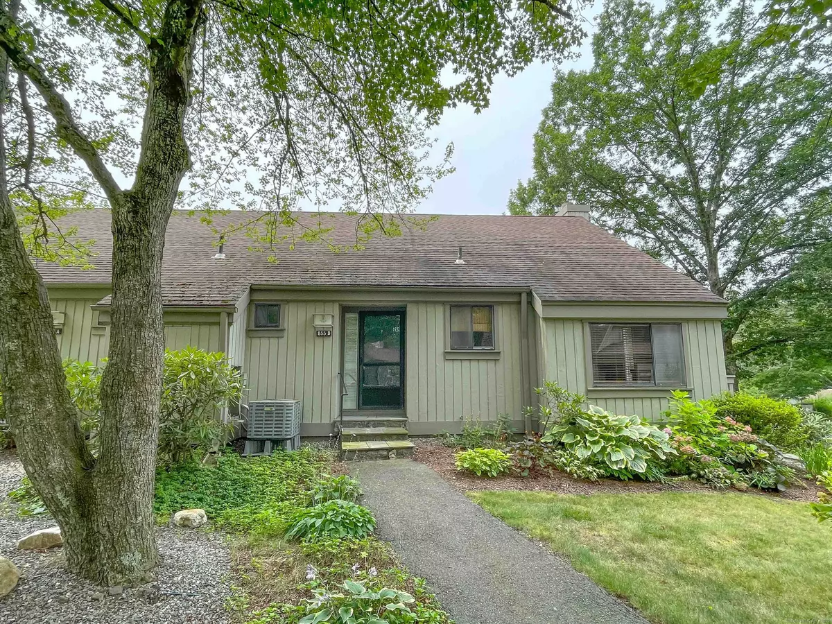 Southbury, CT 06488,855 Heritage Village #B