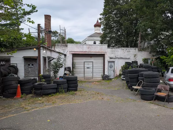 Waterbury, CT 06704,55 Hill Street