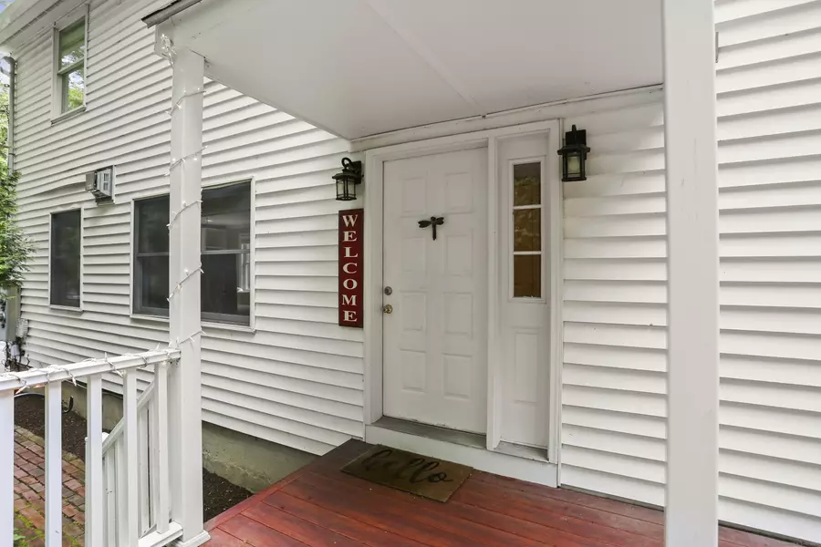 110 Weaver Street #B, Greenwich, CT 06831