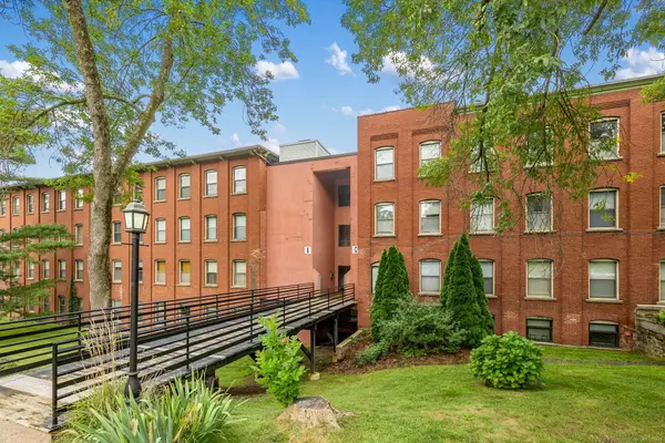 222 Williams Street East #APT 322, Glastonbury, CT 06033