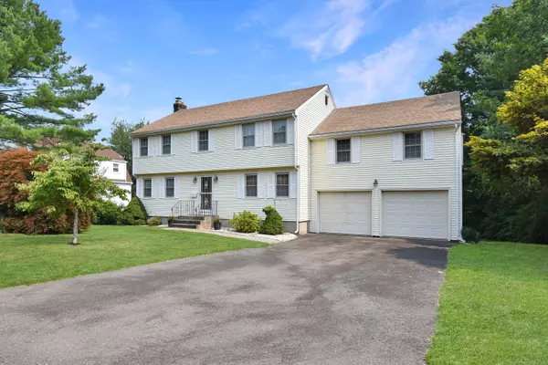345 Hang Dog Lane, Wethersfield, CT 06109