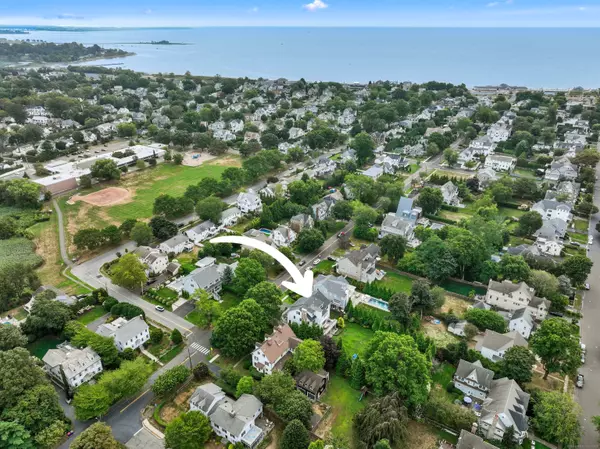 Fairfield, CT 06824,254 Penfield Road