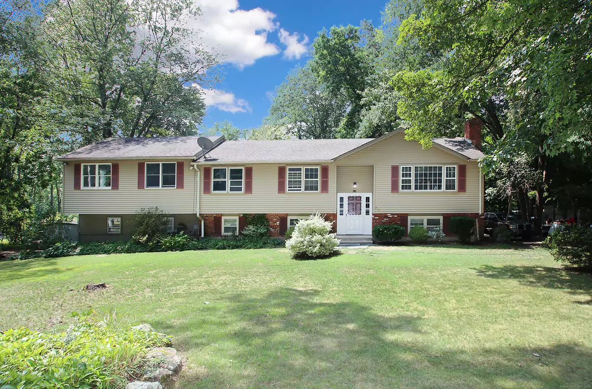 Branford, CT 06405,45 Ridge Acres Road