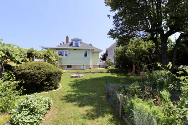Groton, CT 06340,32 Denison Avenue