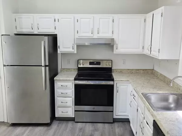 Wallingford, CT 06492,6 Kovacs Place