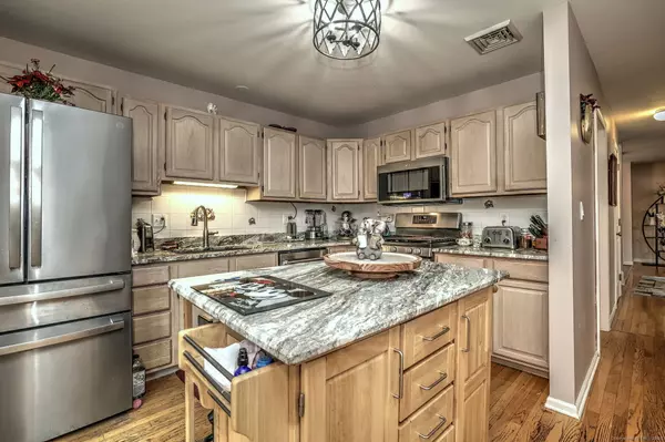 East Haven, CT 06513,68 Benjamin Road