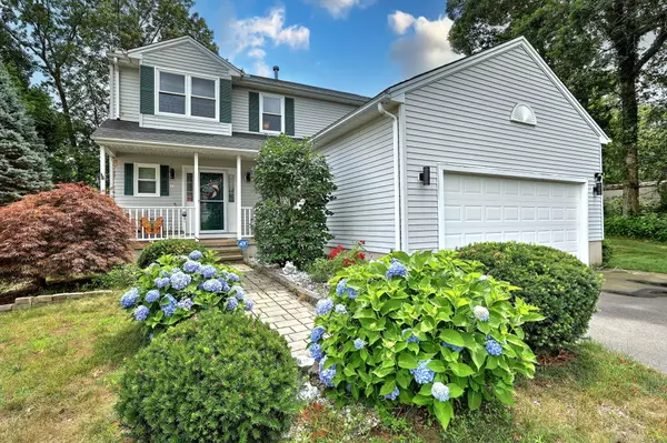 68 Benjamin Road, East Haven, CT 06513