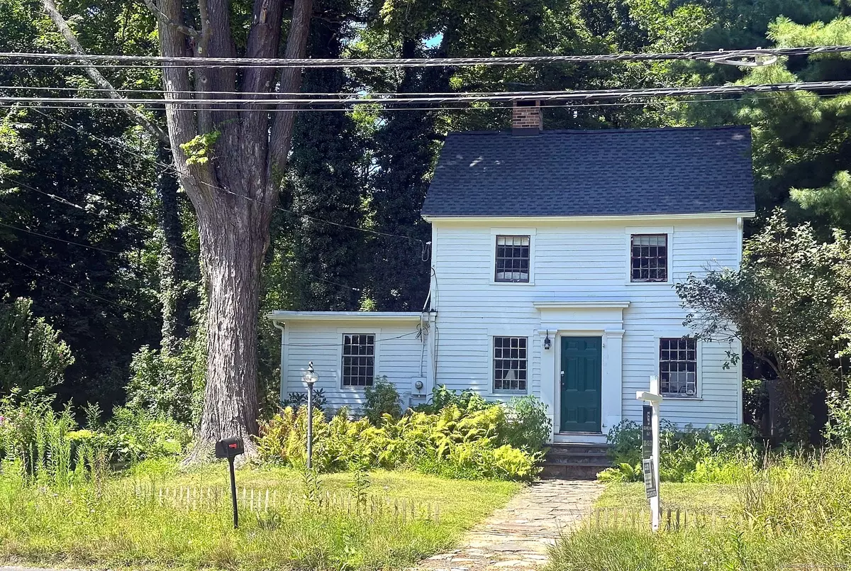Newtown, CT 06470,78 Main Street