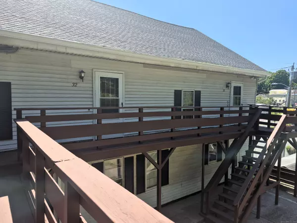 Coventry, CT 06238,1218 Main Street #32