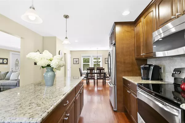 Fairfield, CT 06824,5 Patrick Drive