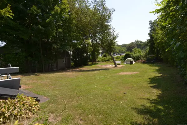 New Britain, CT 06051,17 Walsh Street
